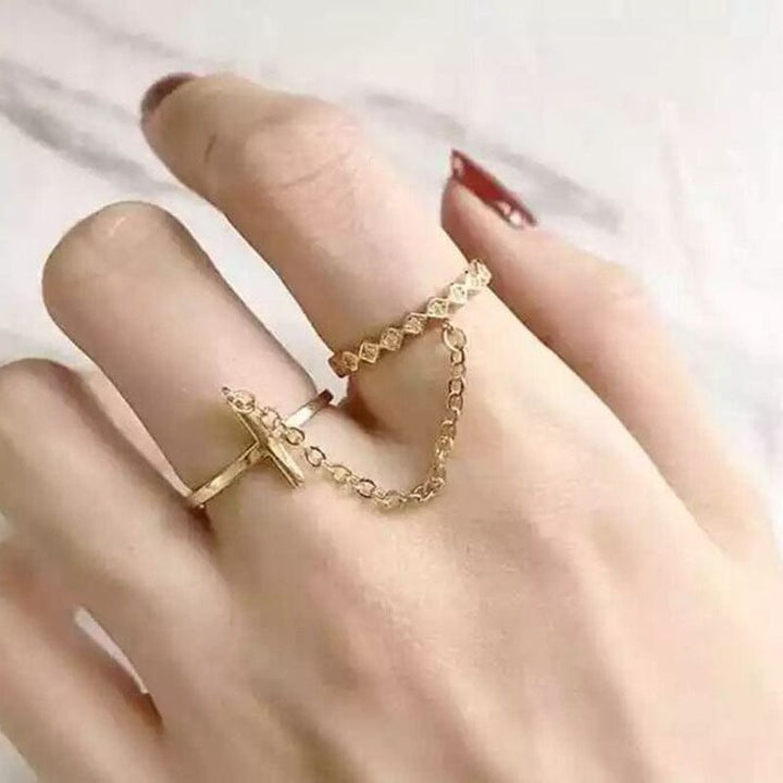 Cross chain ring