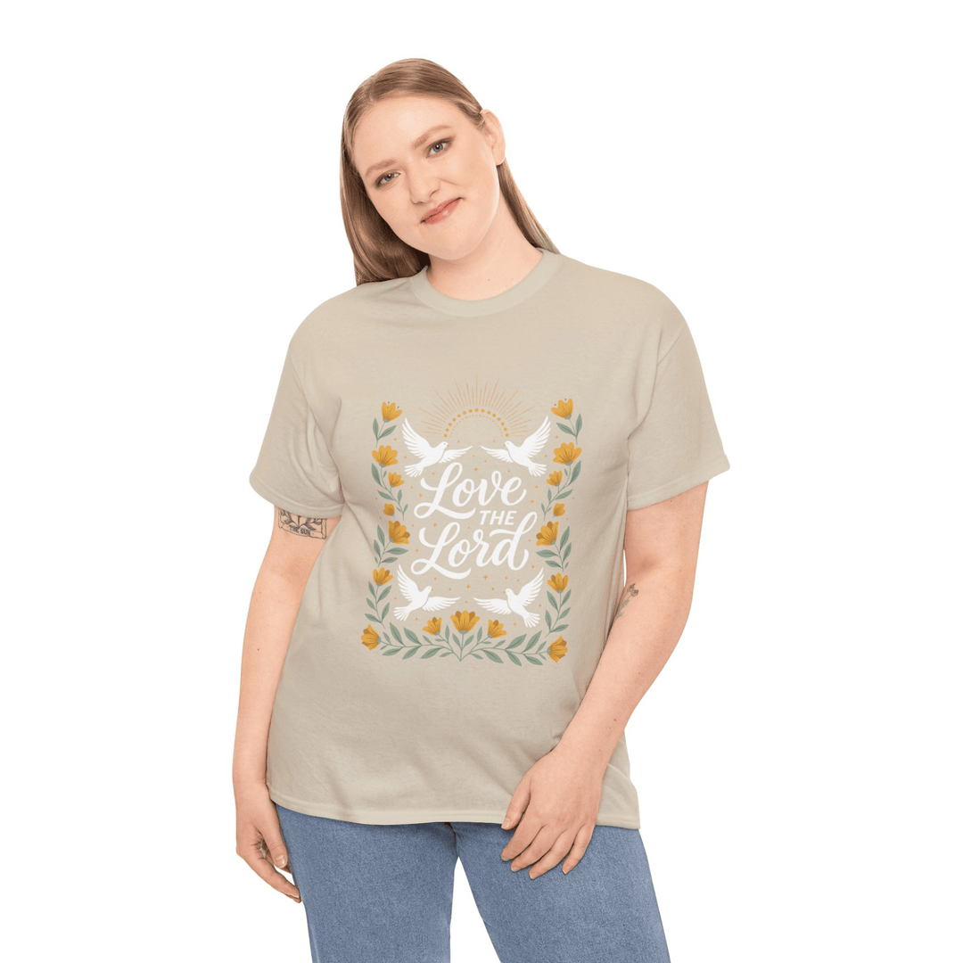 LOVE THE LORD TEE