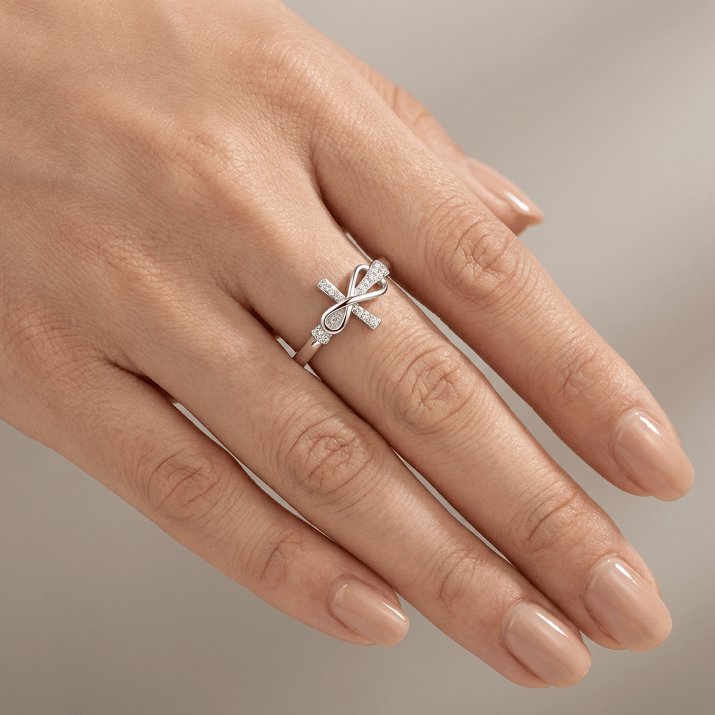 Simple Diamond Cross Ring