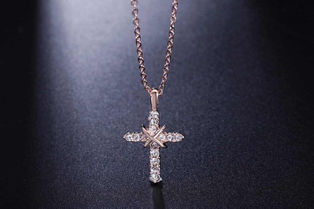 European And American Popular Cross Necklace