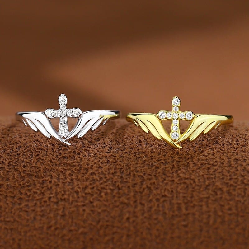 ANGEL WINGS WITH ZIRCON DIAMONDS CROSS RING - (ADJUSTABLE)